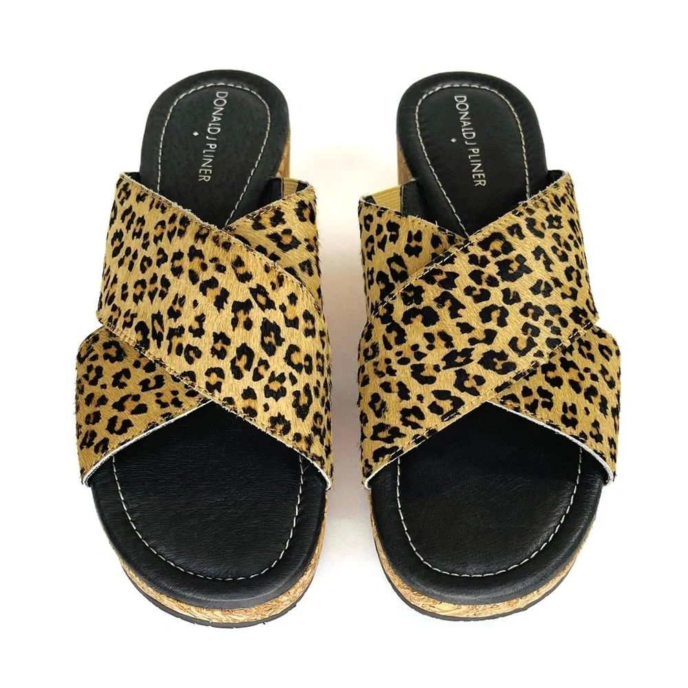 Donald J Pliner Animal Print Seva Cross Cork Sandal Wedge Size 8 - Picture 2 of 7